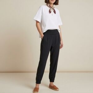 Aritzia Wilfred Black Pants Jogger Size Medium